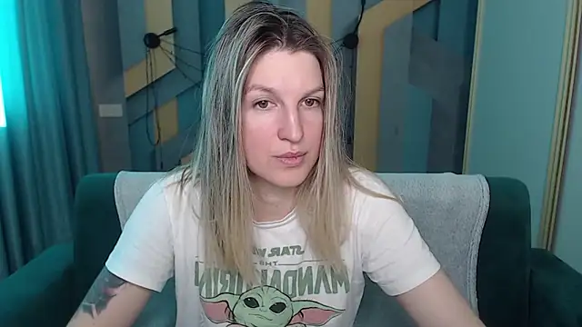 EmilyWalkeri online show from February 2026 07:29:02 AM