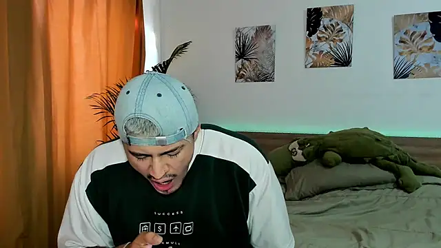 Baltazar Dupont online show from March 2025 12:52:02 PM