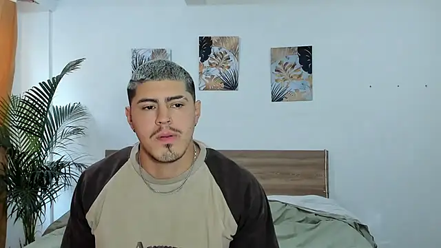 Baltazar Dupont online show from March 2025 12:46:02 PM