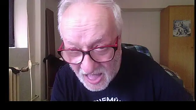 Snapshot of Sammy1660 chatting on May 2026 02:43:01 PM Sammy1660 online show from May 2026 02:43:01 PM