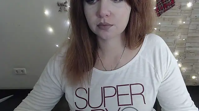 Snapshot of Lizzy_Love chatting on January 2025 12:58:01 PM Lizzy Love online show from January 2025 12:58:01 PM