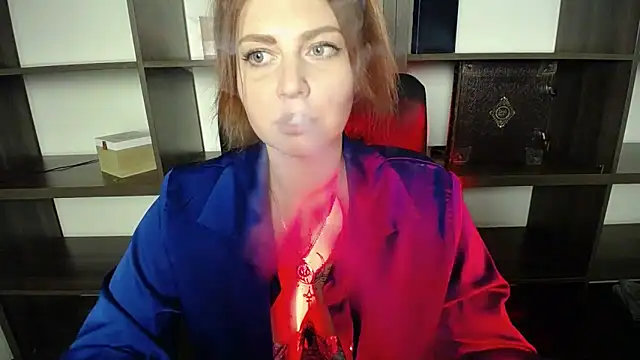 Snapshot of Lizzy_Love chatting on February 2025 05:17:02 PM Lizzy Love online show from February 2025 05:17:02 PM