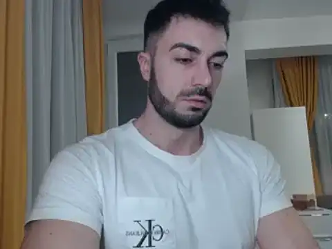 Snapshot of GoldenMark chatting on February 2025 10:39:01 PM GoldenMark online show from February 2025 10:39:01 PM