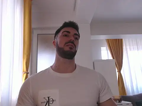 Snapshot of GoldenMark chatting on February 2025 12:29:01 PM GoldenMark online show from February 2025 12:29:01 PM