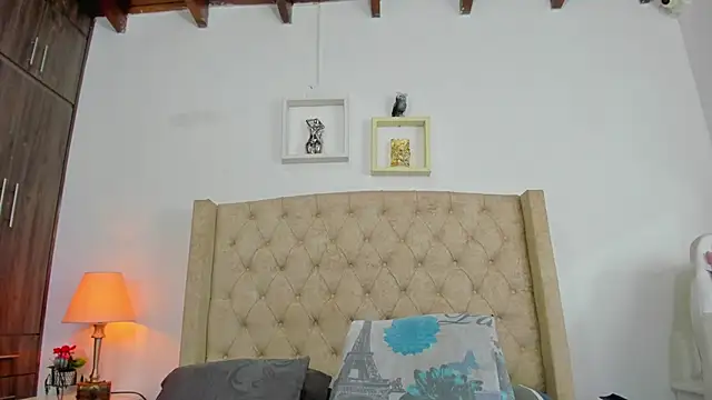 allisson m online show from March 2025 12:05:02 PM