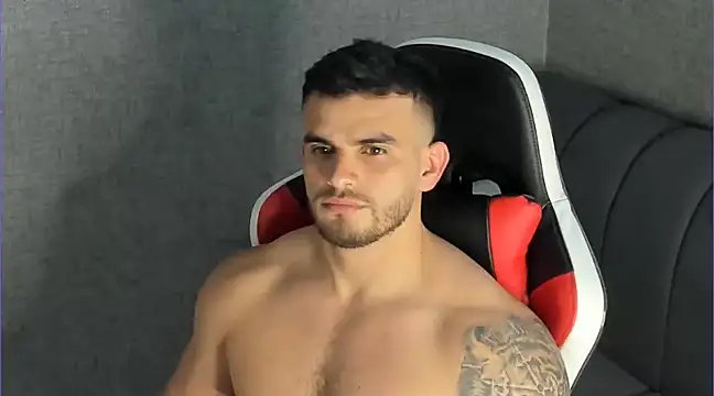 Ricardogo19 online show from January 2025 11:59:01 PM