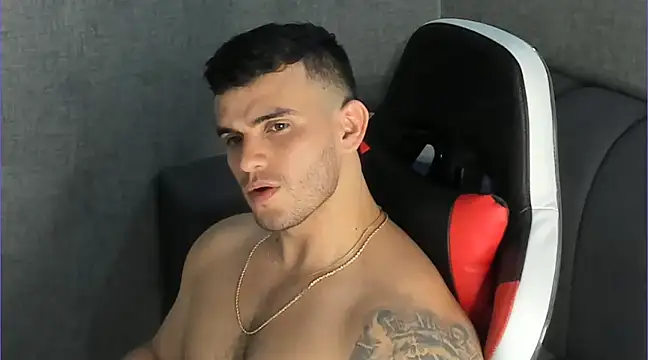 Ricardogo19 online show from February 2025 11:17:01 PM