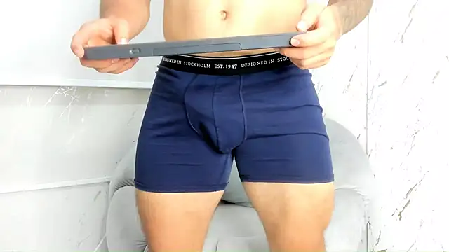 Ricardogo19 online show from July 2026 08:26:01 PM