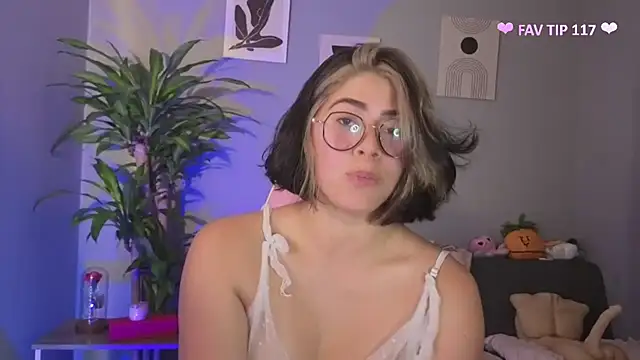 LoaLuxury online show from July 2026 05:43:02 PM