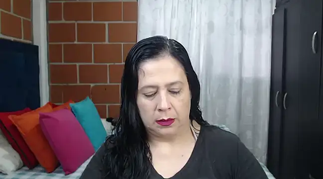 Snapshot of karlaton1977 chatting on January 2025 04:08:01 PM karlaton1977 online show from January 2025 04:08:01 PM