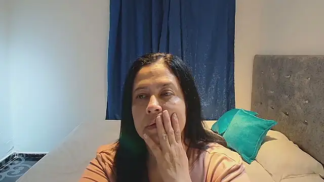 Snapshot of karlaton1977 chatting on January 2026 03:06:01 PM karlaton1977 online show from January 2026 03:06:01 PM