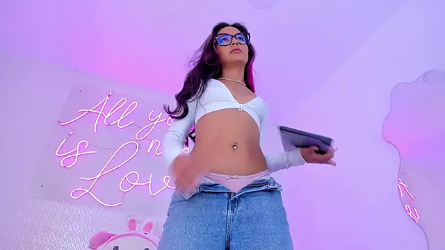 emily bank online show from September 2025 08:11:02 PM