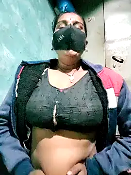 Snapshot of Hey_Ziya chatting on January 2025 08:00:01 PM Hey Ziya online show from January 2025 08:00:01 PM