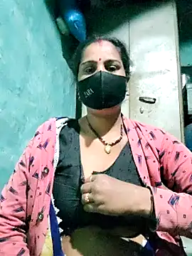 Snapshot of Hey_Ziya chatting on February 2025 08:53:01 PM Hey Ziya online show from February 2025 08:53:01 PM