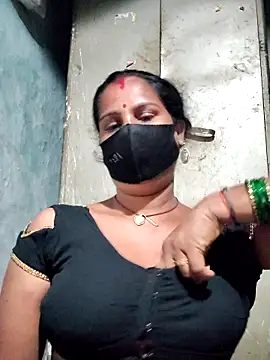 Snapshot of Hey_Ziya chatting on September 2025 08:32:02 PM Hey Ziya online show from September 2025 08:32:02 PM