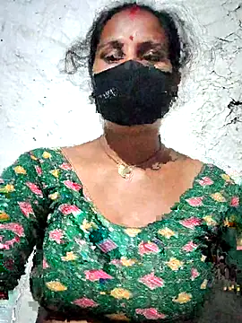 Snapshot of Hey_Ziya chatting on September 2025 10:34:02 PM Hey Ziya online show from September 2025 10:34:02 PM