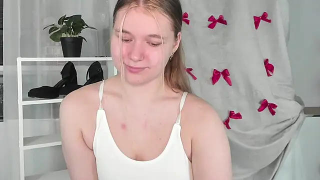 Rebecca Kelly online show from January 2025 06:36:02 PM