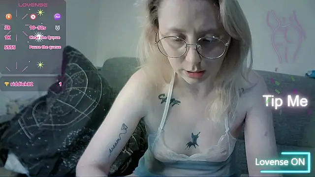 NaozuQAce online show from June 2026 05:59:01 PM