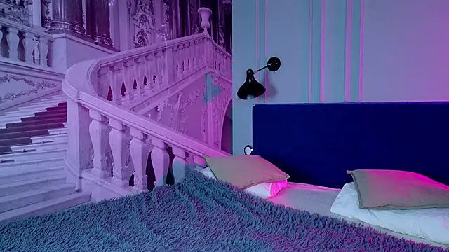 Liv Fay online show from December 2024 01:49:01 PM