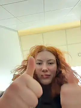 Liv Fay online show from February 2026 01:05:02 PM