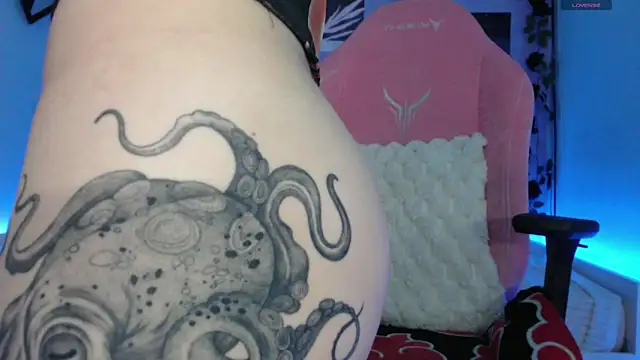 Scarlettsrorm online show from March 2025 05:11:02 AM