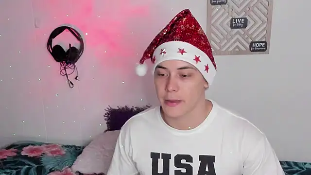 Alan hadid1 online show from December 2024 05:29:02 AM