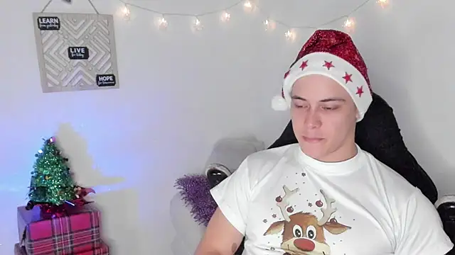 Alan hadid1 online show from December 2024 11:28:02 PM