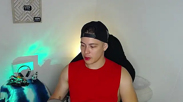 Alan hadid1 online show from January 2025 08:58:02 PM