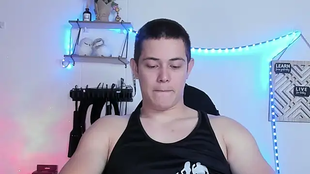 Alan hadid1 online show from February 2025 09:39:01 PM