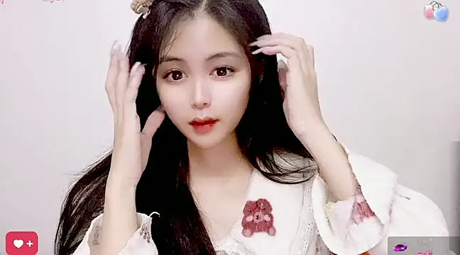 ---MIA--- online show from March 2025 01:21:01 PM