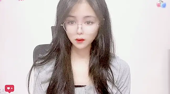 ---MIA--- online show from March 2025 01:20:02 PM