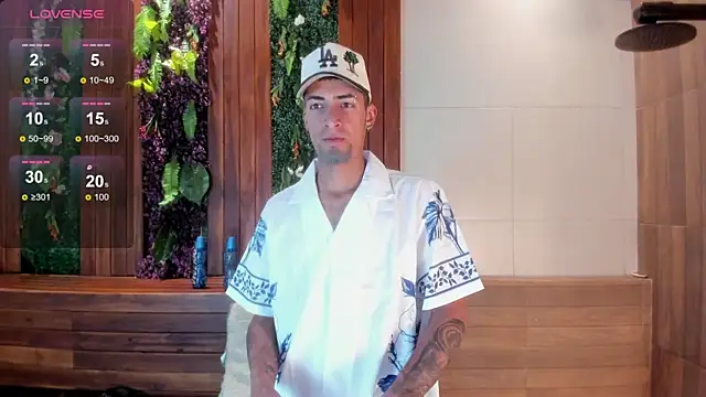 DrakeNeumann online show from September 2025 03:51:01 AM