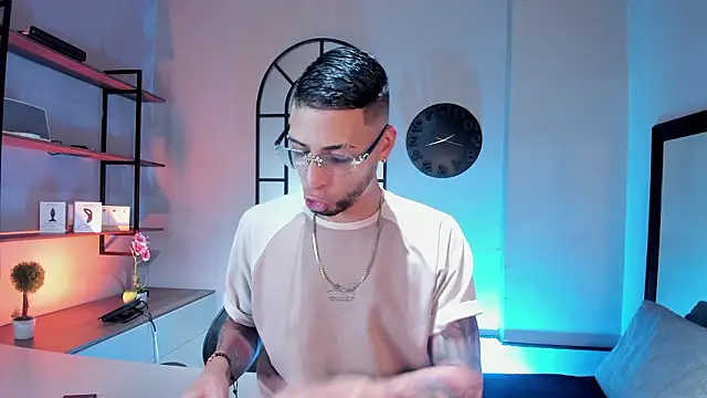 DrakeNeumann online show from March 2026 03:47:01 AM