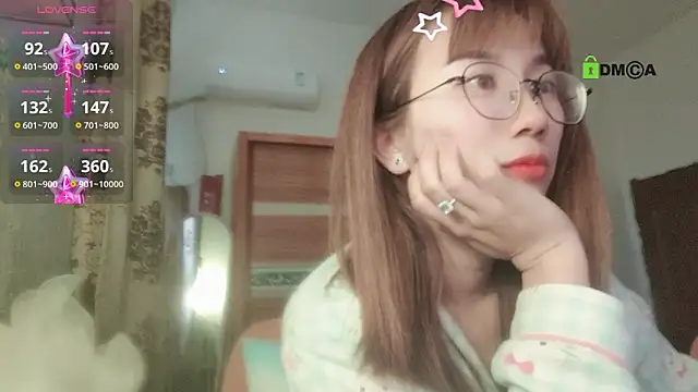 Lili 666 online show from February 2026 12:45:02 AM