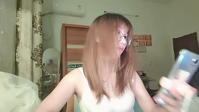 Lili 666 online show from July 2026 04:58:01 PM