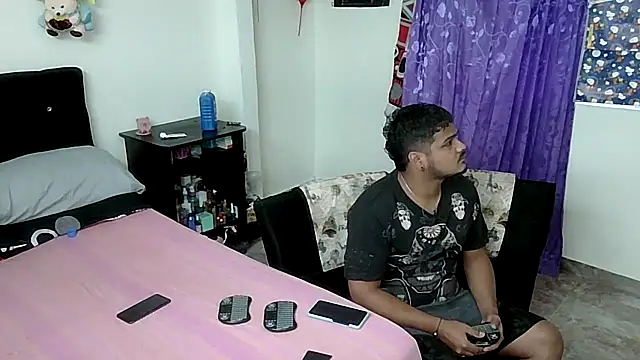 Boycuriousxxx online show from April 2026 11:04:02 AM