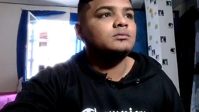 Boycuriousxxx online show from July 2026 12:10:01 PM