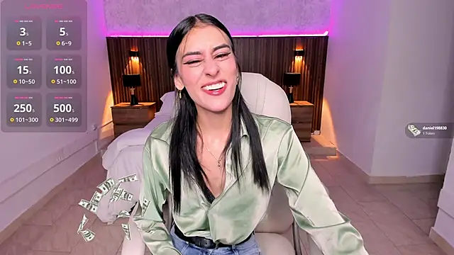 karlaa james online show from November 2025 11:12:01 AM