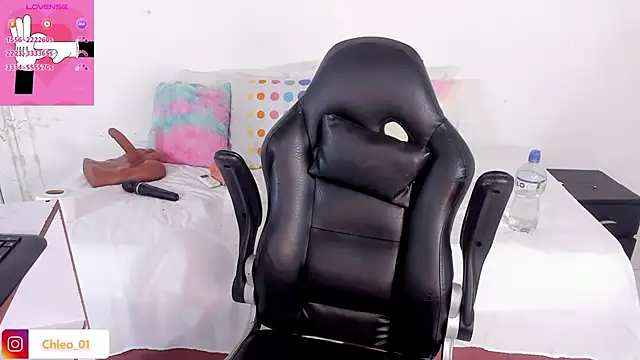 Chleo   online show from October 2025 02:29:01 PM