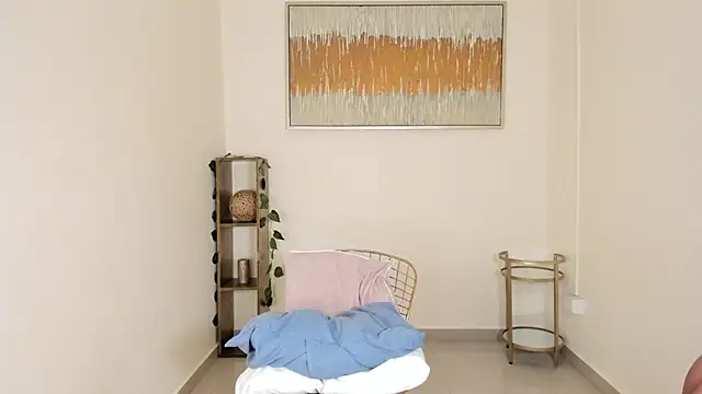 Snapshot of Charlothe_capell chatting on February 2026 08:07:01 PM Charlothe capell online show from February 2026 08:07:01 PM