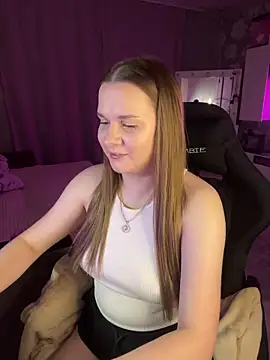 Lexi noah online show from June 2026 08:30:02 PM