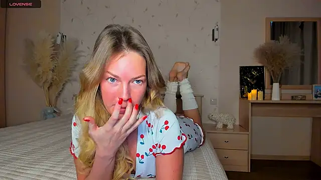 Snapshot of Jeanne_Williams chatting on January 2025 04:58:02 AM Jeanne Williams online show from January 2025 04:58:02 AM