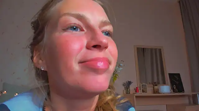 Jeanne Williams online show from December 2025 02:48:01 PM