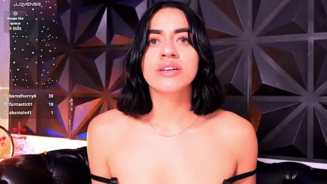 KasiaNoir  online show from January 2025 10:55:01 PM