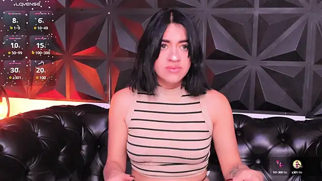 KasiaNoir  online show from January 2025 12:48:02 PM