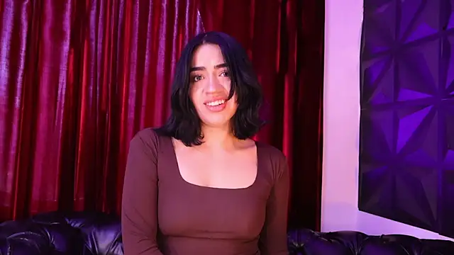 KasiaNoir  online show from June 2026 01:28:01 PM