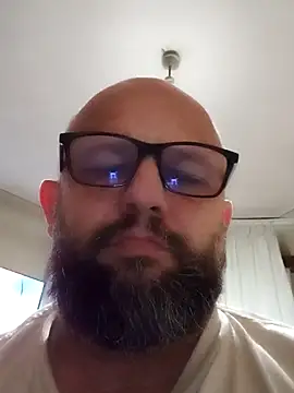 Snapshot of AlexandruCsaba chatting on December 2024 08:22:02 AM AlexandruCsaba online show from December 2024 08:22:02 AM