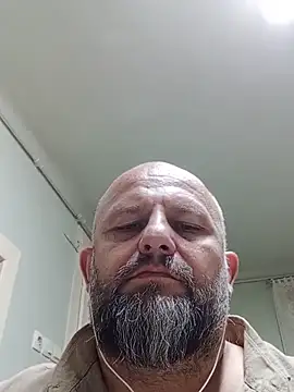 Snapshot of AlexandruCsaba chatting on June 2026 08:33:02 PM AlexandruCsaba online show from June 2026 08:33:02 PM