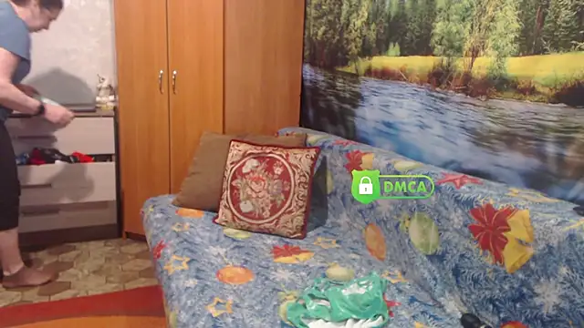 Snapshot of RositaSky chatting on December 2024 09:13:01 AM RositaSky online show from December 2024 09:13:01 AM