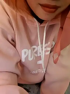 Shia011 online show from February 2025 11:14:02 PM